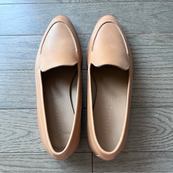 Everlane Shoes - NIB Everlane Modern Loafer original tan caramel size 7.5